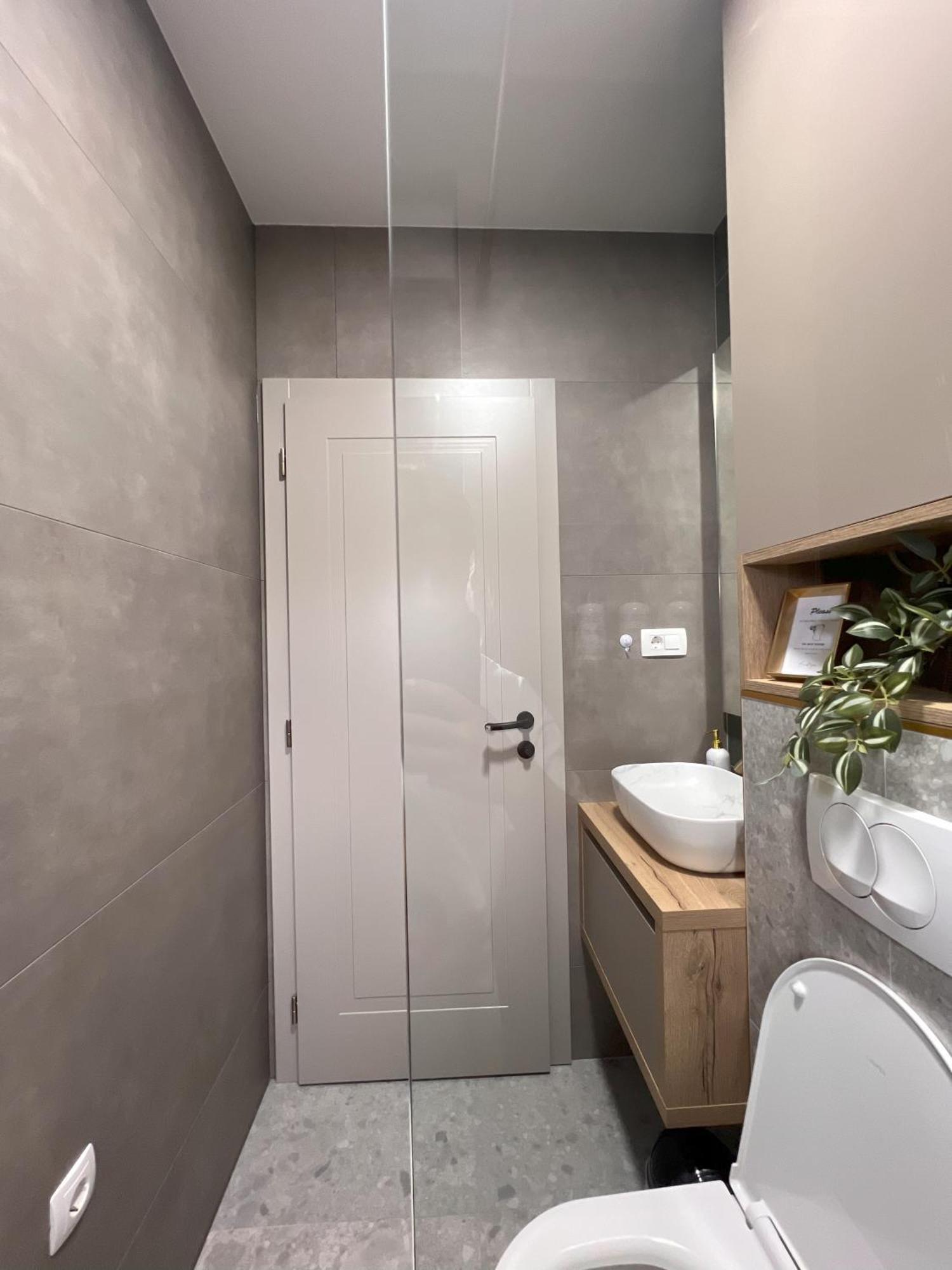 5d Apartment